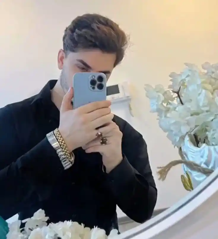 WhatsApp DP for Boys HD – Cool & Stylish Pics